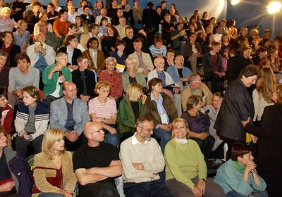 2004, Publikum im Theater am Brennpunkt